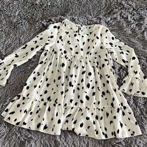 Dress Kids New, Size 120 (5-6 years)